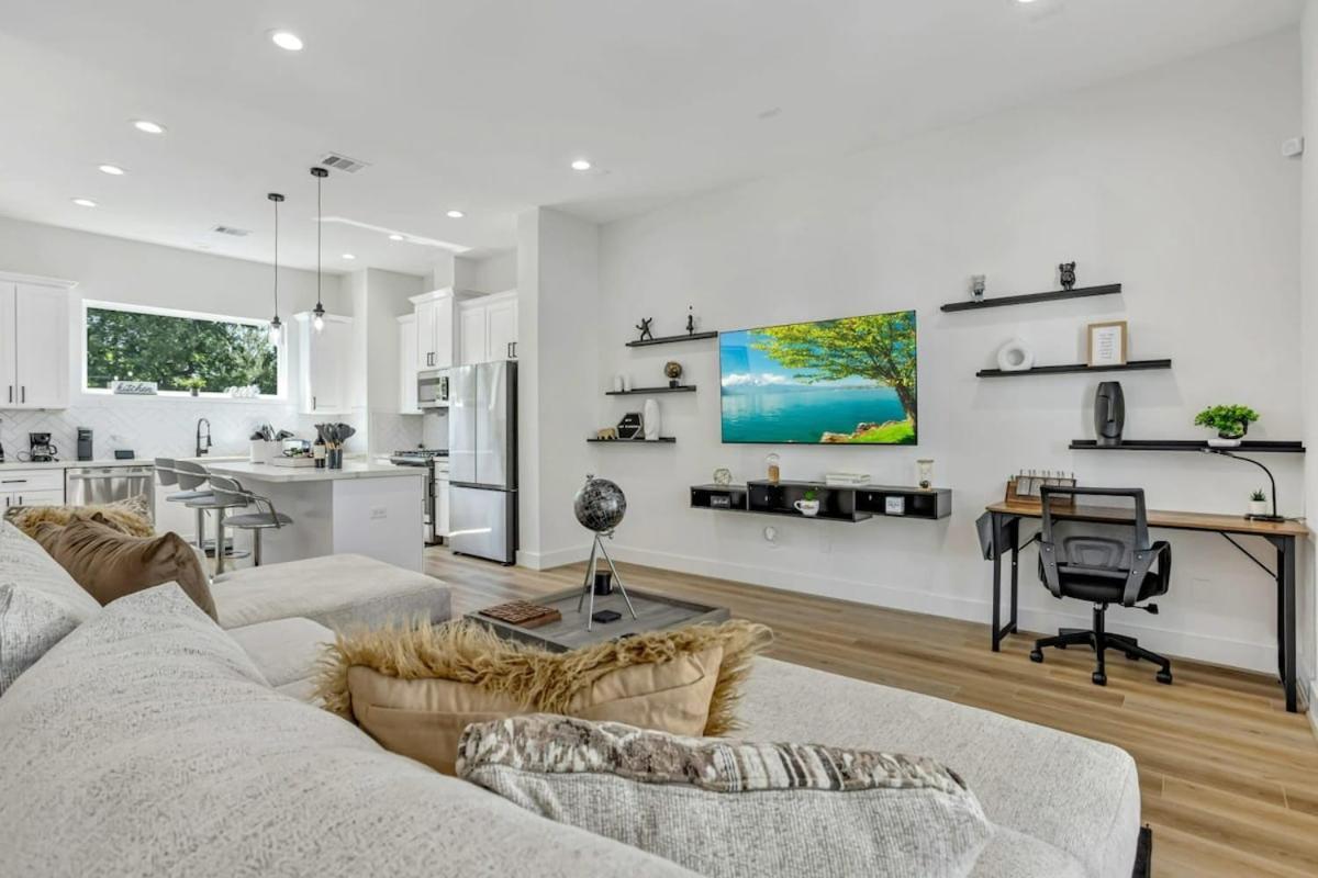 הוילה יוסטון Modern 3Bd Retreat I Near Hotspots I Sleeps 12 מראה חיצוני תמונה