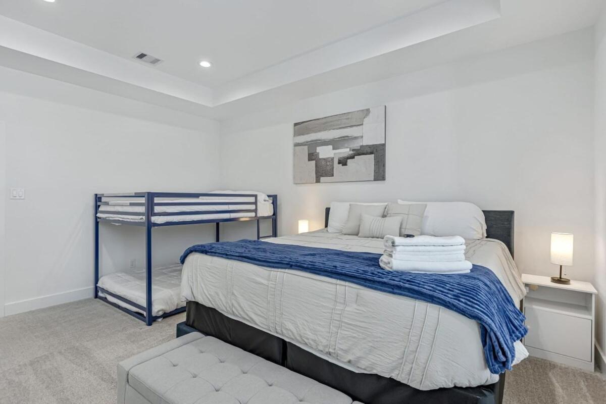 הוילה יוסטון Modern 3Bd Retreat I Near Hotspots I Sleeps 12 מראה חיצוני תמונה